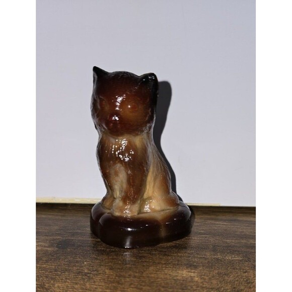 Boyd Glass Miss Cotton on Pillow vintage cat chocolate - Picture 1 of 4